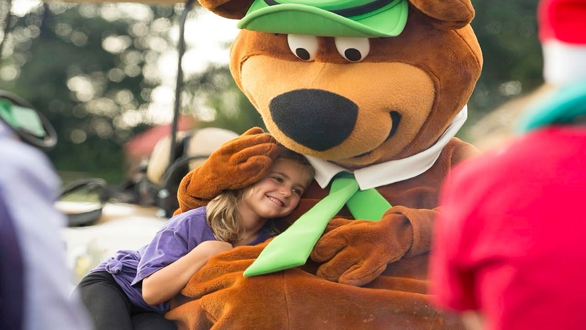 Good Night Yogi Bear™ Weekend at Jellystone Park Guadalupe River